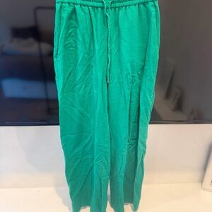 Zara Woman’s Linen Green Pants